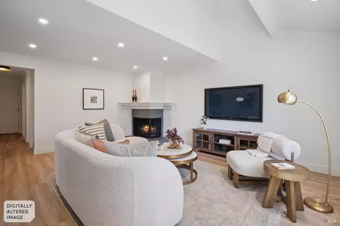 67 Corte Mesa Dr, San Rafael, CA 94901