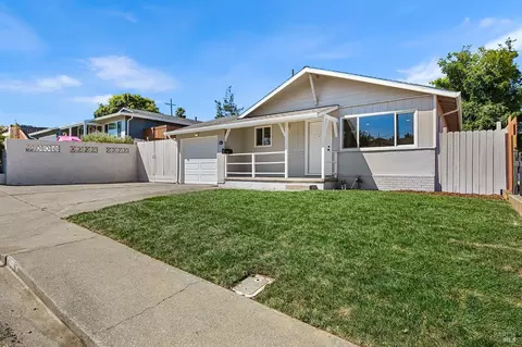 Exterior - 221 Arguello Ave, Vallejo, CA 94591 photo 2 of 12