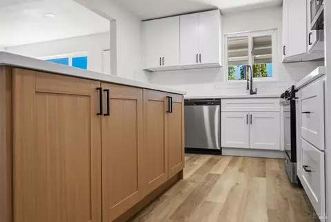 Kitchen - 221 Arguello Ave, Vallejo, CA 94591 photo 3 of 4