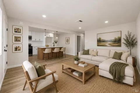 Living - 221 Arguello Ave, Vallejo, CA 94591 photo 2 of 3