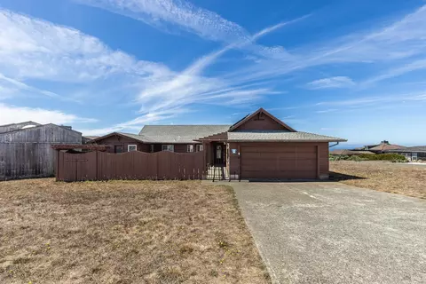 Exterior - 471 Oceana Dr, Dillon Beach, CA 94929 photo 1 of 11