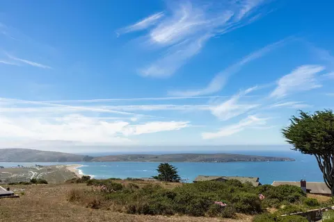 View/Area - 471 Oceana Dr, Dillon Beach, CA 94929 photo 2 of 9