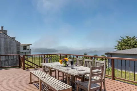 Exterior - 471 Oceana Dr, Dillon Beach, CA 94929 photo 4 of 11