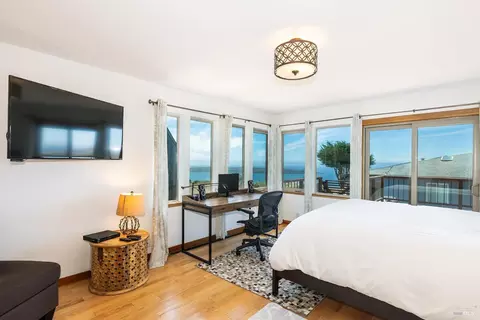 Bedroom - 471 Oceana Dr, Dillon Beach, CA 94929 photo 7 of 8