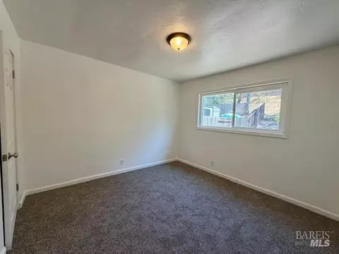 Bedroom - 261 Circle Dr, Vacaville, CA 95688 photo 1 of 3
