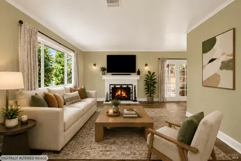 Living - 1565 Meadowlark Dr, Fairfield, CA 94533 photo 7 of 8
