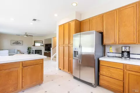Kitchen - 4122 Cedar Creek Ct, Fairfield, CA 94534 photo 3 of 5