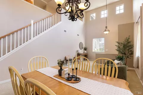 Dining - 4122 Cedar Creek Ct, Fairfield, CA 94534 photo 2 of 2