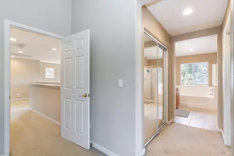Entry Way - 4122 Cedar Creek Ct, Fairfield, CA 94534 photo 2 of 2