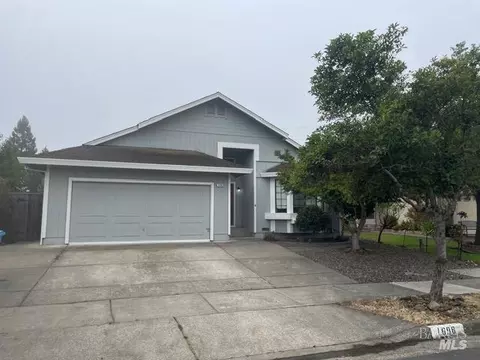 1698 Randon Way, Santa Rosa, CA 95403