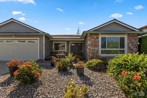 Exterior - 161 Clayton Ct, Vallejo, CA 94591 photo 3 of 9