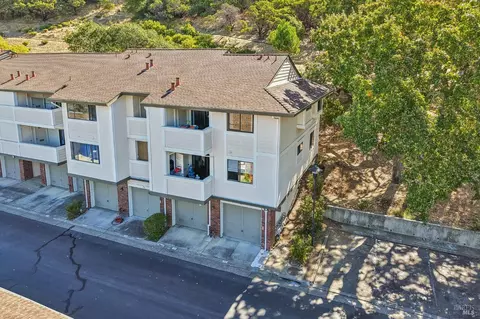 View/Area - 79 Village Cir, San Rafael, CA 94903 photo 1 of 3