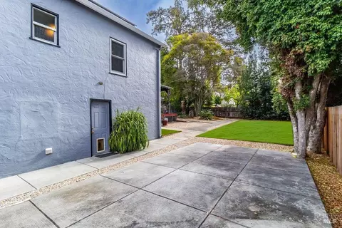Exterior - 1450 Amador St, Vallejo, CA 94590 photo 6 of 18