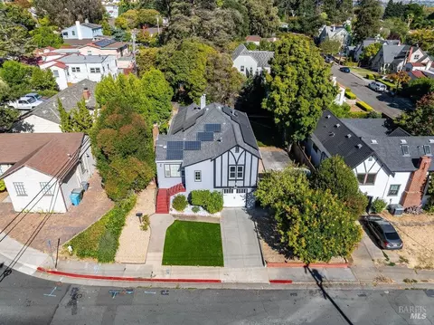 View/Area - 1450 Amador St, Vallejo, CA 94590 photo 2 of 5