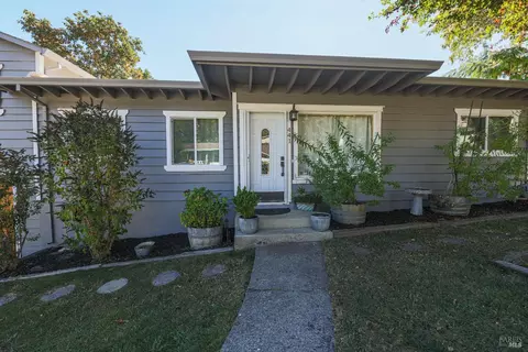 Exterior - 441 North St, Willits, CA 95490 photo 1 of 11