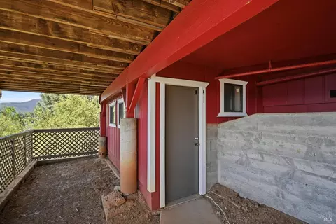 Exterior - 4045 Mesa, Clearlake, CA 95422 photo 3 of 10