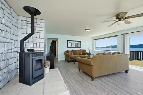 Living - 4045 Mesa, Clearlake, CA 95422 photo 3 of 6