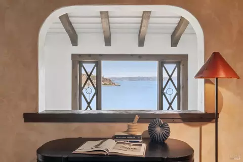 View/Area - 246 Beach Rd, Belvedere, CA 94920 photo 2 of 6