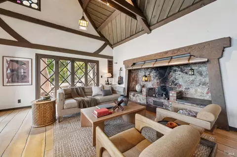 Living - 246 Beach Rd, Belvedere, CA 94920 photo 3 of 9