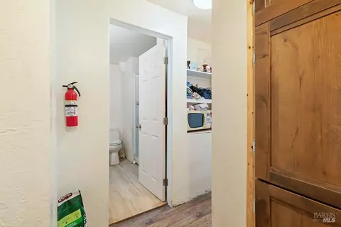 Entry Way - 841 Benicia Rd, Vallejo, CA 94591 photo 5 of 9