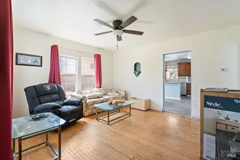 Living - 841 Benicia Rd, Vallejo, CA 94591 photo 1 of 2