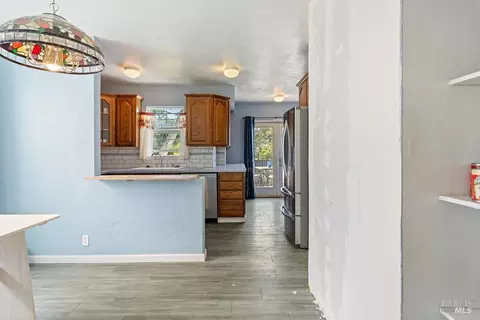 Entry Way - 841 Benicia Rd, Vallejo, CA 94591 photo 1 of 9