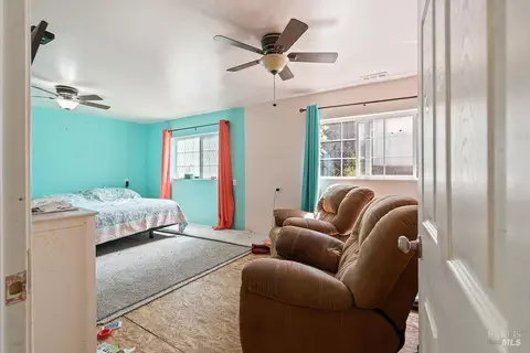 Bedroom - 841 Benicia Rd, Vallejo, CA 94591 photo 2 of 4
