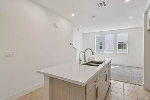 Kitchen - 1761 Capulet Dr, Milpitas, CA 95035 photo 4 of 4