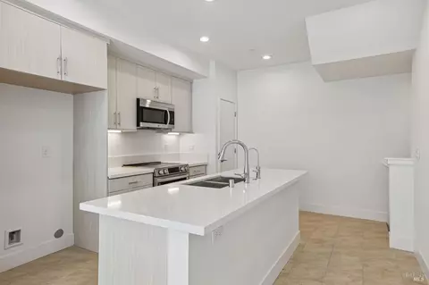Kitchen - 1761 Capulet Dr, Milpitas, CA 95035 photo 3 of 4