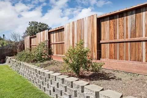 Exterior - 775 Oakbrook Dr, Fairfield, CA 94534 photo 6 of 7