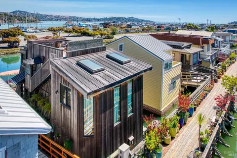 36 E Pier, Sausalito, CA 94965 photo 3