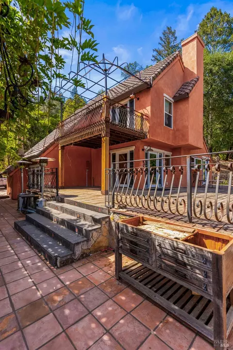 Exterior - 2145 NW Mount Veeder Rd, Napa, CA 94558 photo 19 of 33