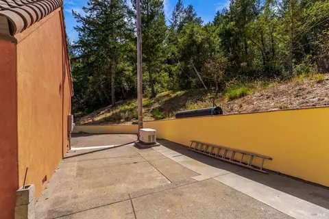 Exterior - 2145 NW Mount Veeder Rd, Napa, CA 94558 photo 15 of 33