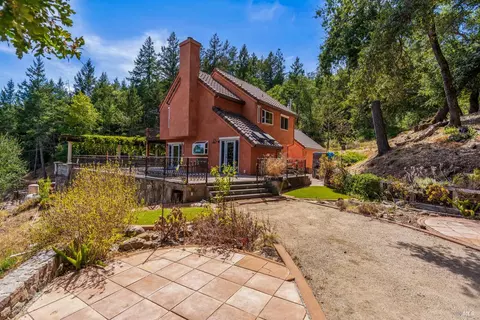 Exterior - 2145 NW Mount Veeder Rd, Napa, CA 94558 photo 7 of 33