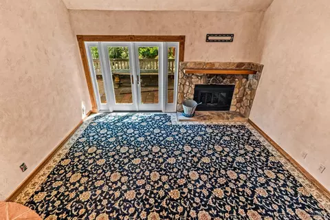 Living - 2145 NW Mount Veeder Rd, Napa, CA 94558 photo 3 of 4