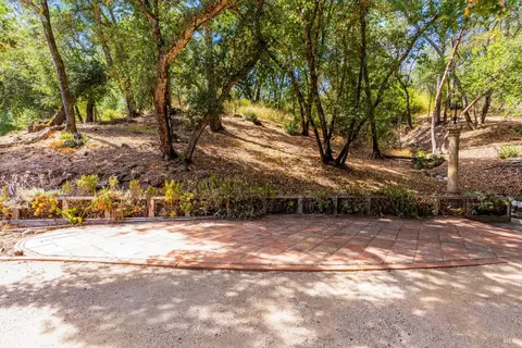 Exterior - 2145 NW Mount Veeder Rd, Napa, CA 94558 photo 6 of 33
