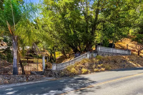 Exterior - 2145 NW Mount Veeder Rd, Napa, CA 94558 photo 32 of 33