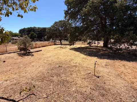 3375 Green Ave, Clearlake, CA 95422 photo 6