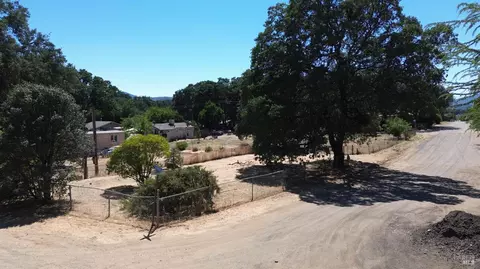 3375 Green Ave, Clearlake, CA 95422 photo 2