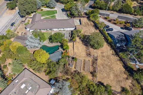 View/Area - 4 Ranch Rd, San Rafael, CA 94903 photo 5 of 5