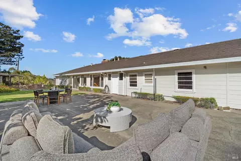 Exterior - 4 Ranch Rd, San Rafael, CA 94903 photo 3 of 22