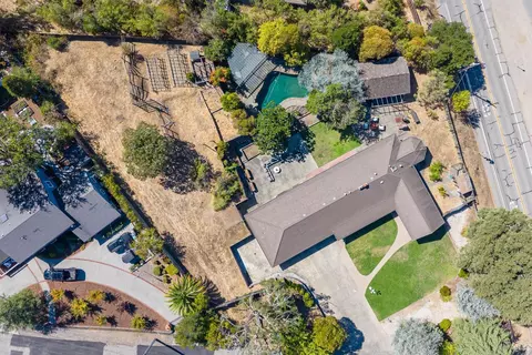 View/Area - 4 Ranch Rd, San Rafael, CA 94903 photo 3 of 5