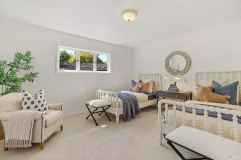 Bedroom - 4 Ranch Rd, San Rafael, CA 94903 photo 6 of 8