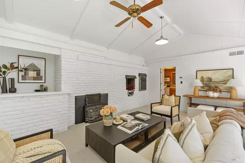 Living - 4 Ranch Rd, San Rafael, CA 94903 photo 3 of 5