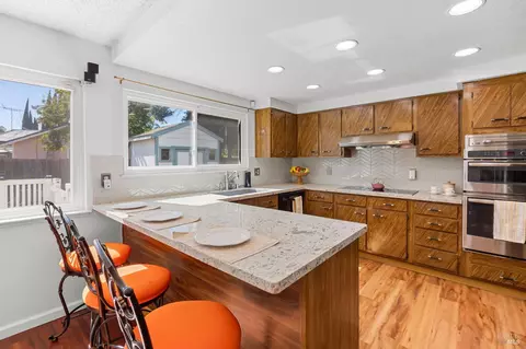 Kitchen - 571 Gregory Dr, Vacaville, CA 95687 photo 2 of 4