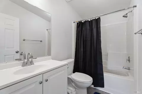 565 Milani Dr, Ukiah, CA 95482 photo 14