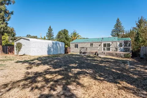 565 Milani Dr, Ukiah, CA 95482 photo 18