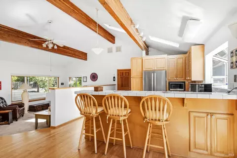 Kitchen - 136 Mark West Station Rd, Windsor, CA 95492 photo 4 of 4