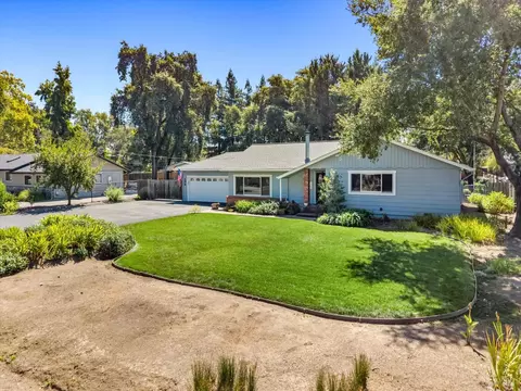 Exterior - 136 Mark West Station Rd, Windsor, CA 95492 photo 7 of 22