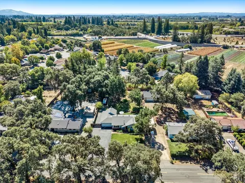 View/Area - 136 Mark West Station Rd, Windsor, CA 95492 photo 4 of 9